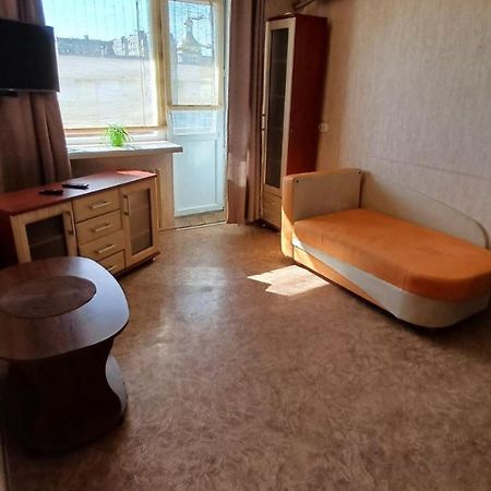 Apartment 2 Rooms Slobozhansky Prospekt Nizhnednepsovsk 外观 照片
