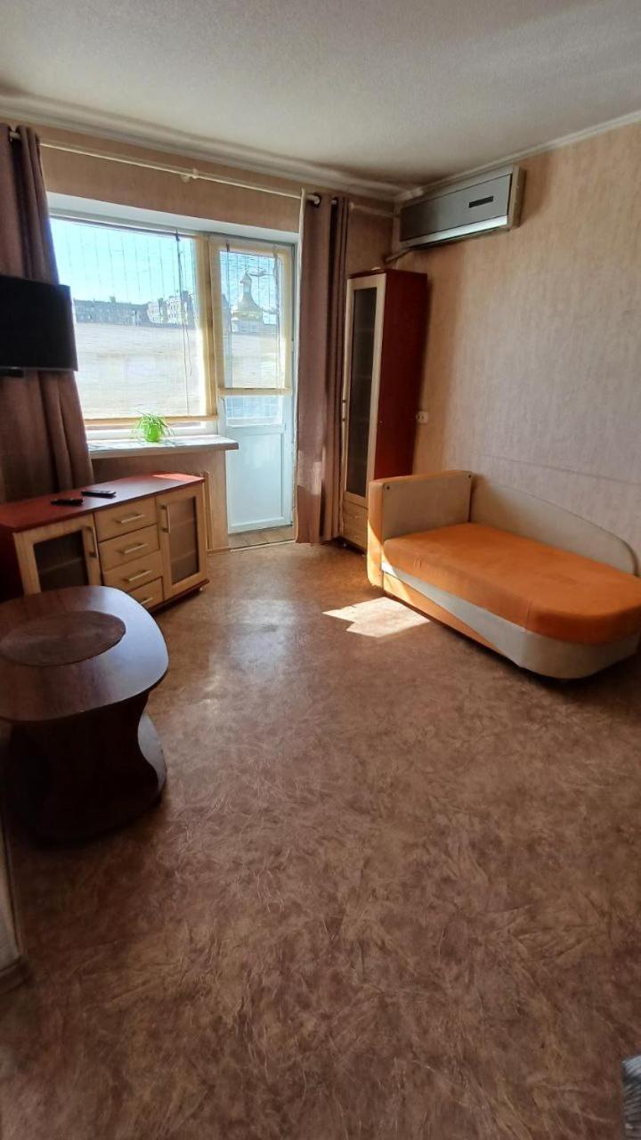 Apartment 2 Rooms Slobozhansky Prospekt Nizhnednepsovsk 外观 照片